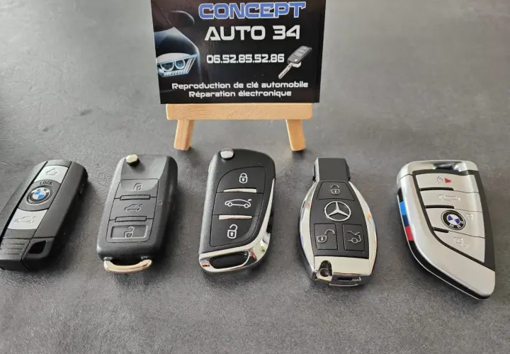 Clés de voiture de marques variées, dont BMW et Mercedes. Si votre neiman est bloqué, ces experts peuvent vous aider.