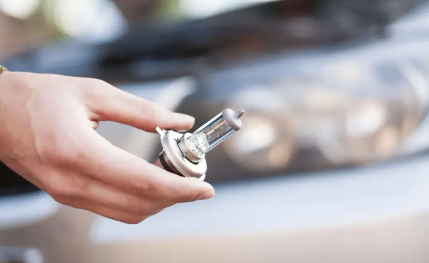Quelle ampoule pour ma voiture - Le guide complet